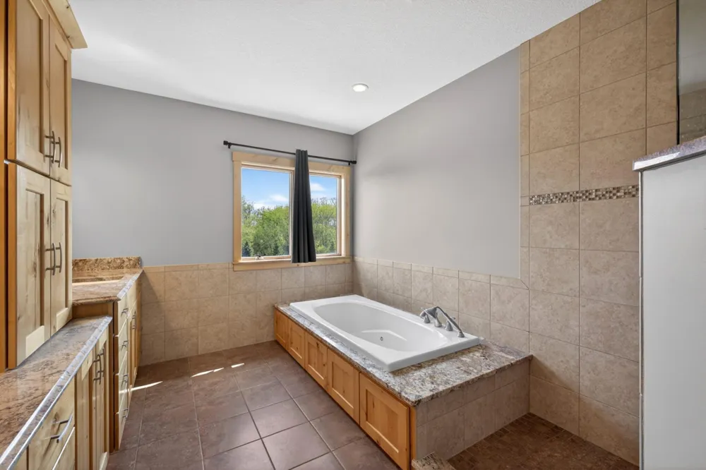 7254 County Road 117 SW Byron, MN 55920