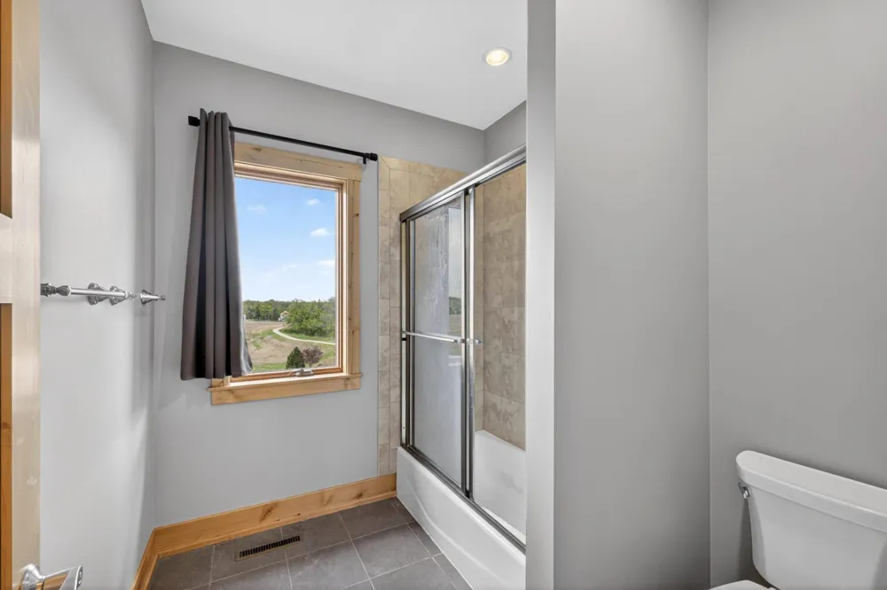 7254 County Road 117 SW Byron, MN 55920