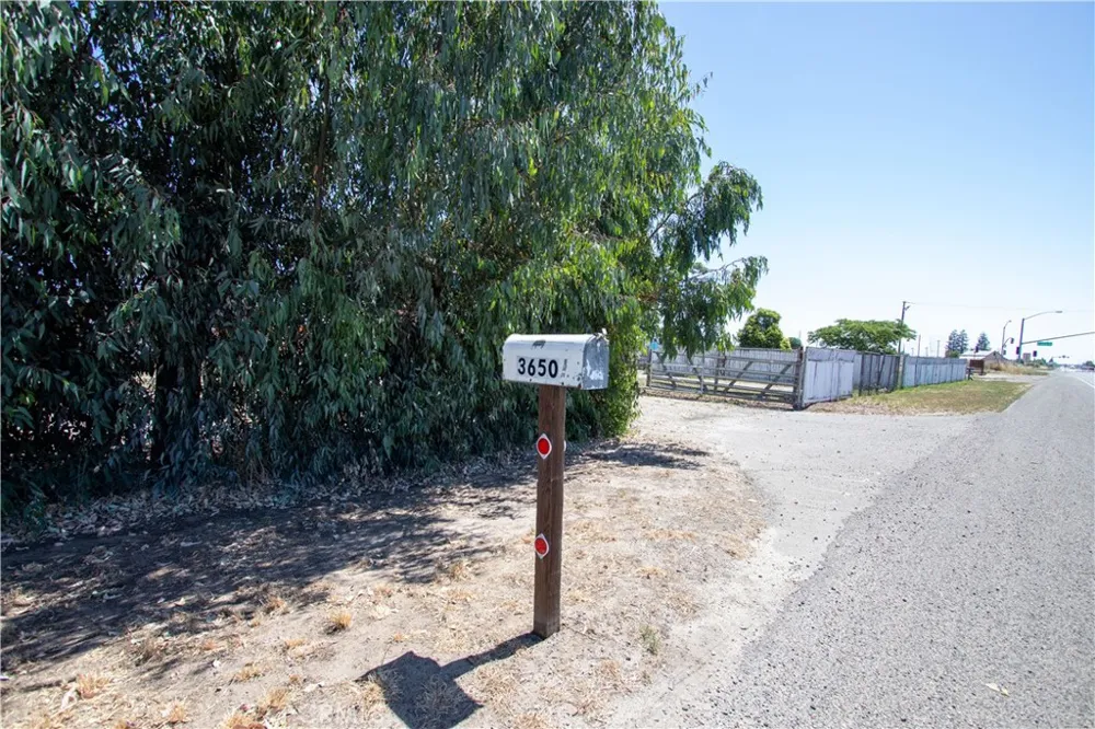 3650 Santa Fe Atwater, CA 95301