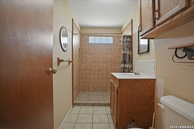 731 COUNTY ROAD 325 George West, TX 78022