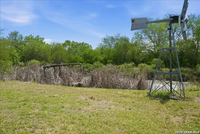 731 COUNTY ROAD 325 George West, TX 78022