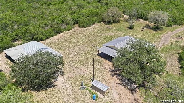 731 COUNTY ROAD 325 George West, TX 78022