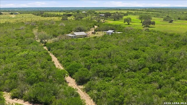 731 COUNTY ROAD 325 George West, TX 78022