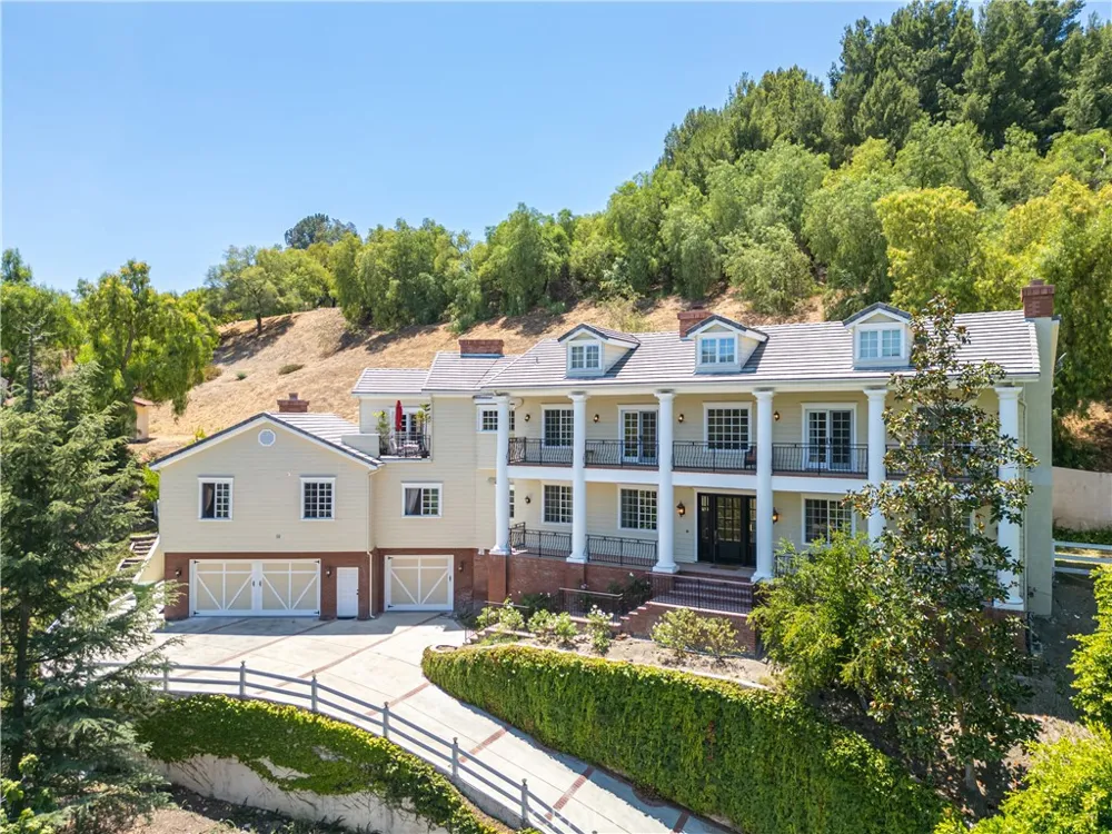 9 Zanja Lane Bell Canyon, CA 91307