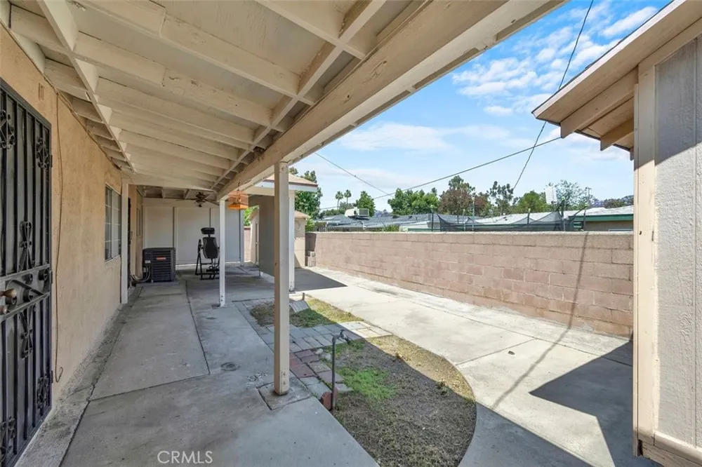 828 Virginia Avenue Ontario, CA 91764