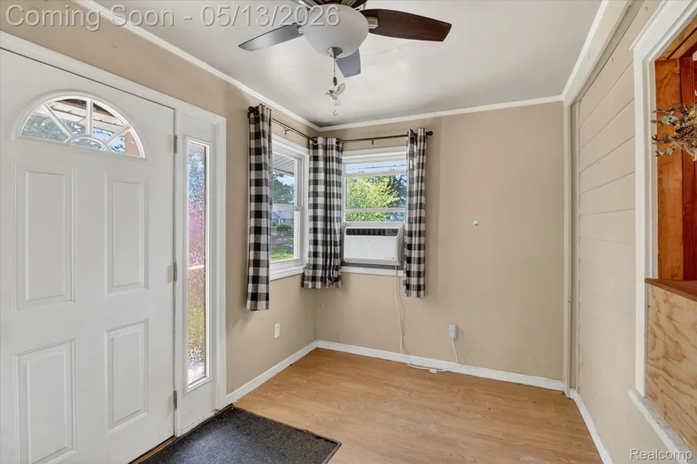 50 CLARENCE Street Belleville City, MI 48111