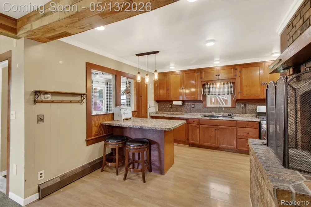 50 CLARENCE Street Belleville City, MI 48111