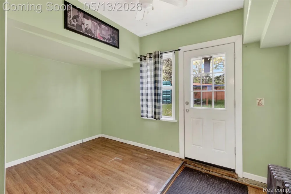50 CLARENCE Street Belleville City, MI 48111