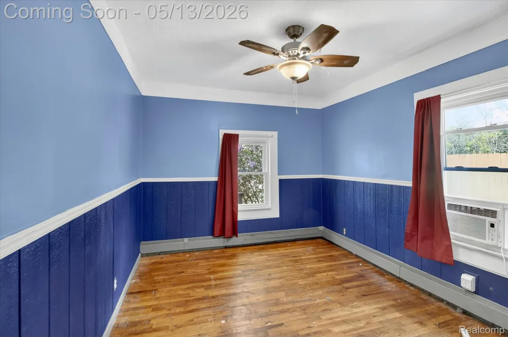 50 CLARENCE Street Belleville City, MI 48111