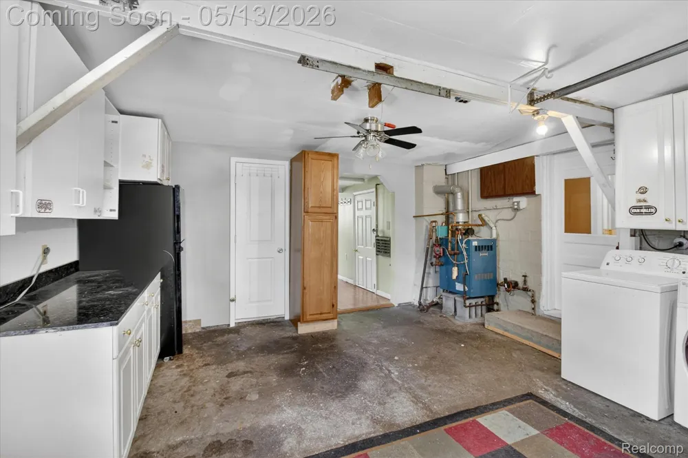 50 CLARENCE Street Belleville City, MI 48111