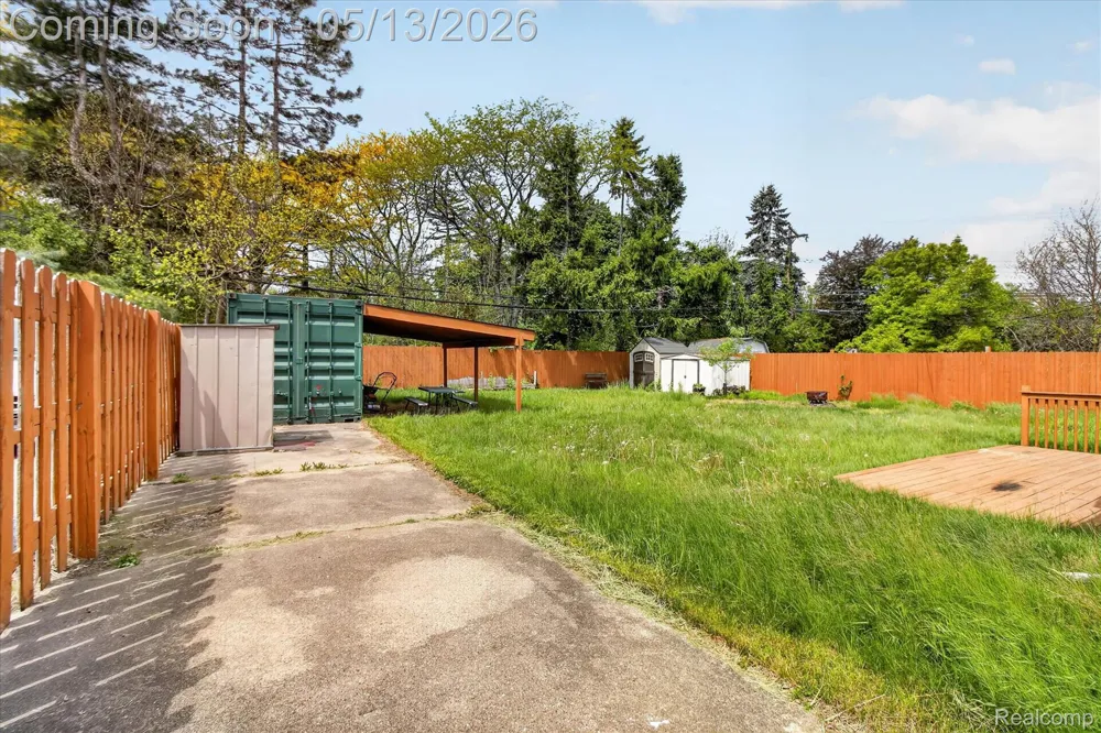 50 CLARENCE Street Belleville City, MI 48111
