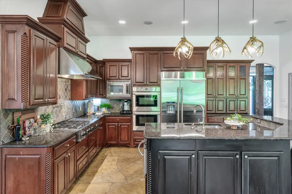 5310 Estate Lane Parker, TX 75094
