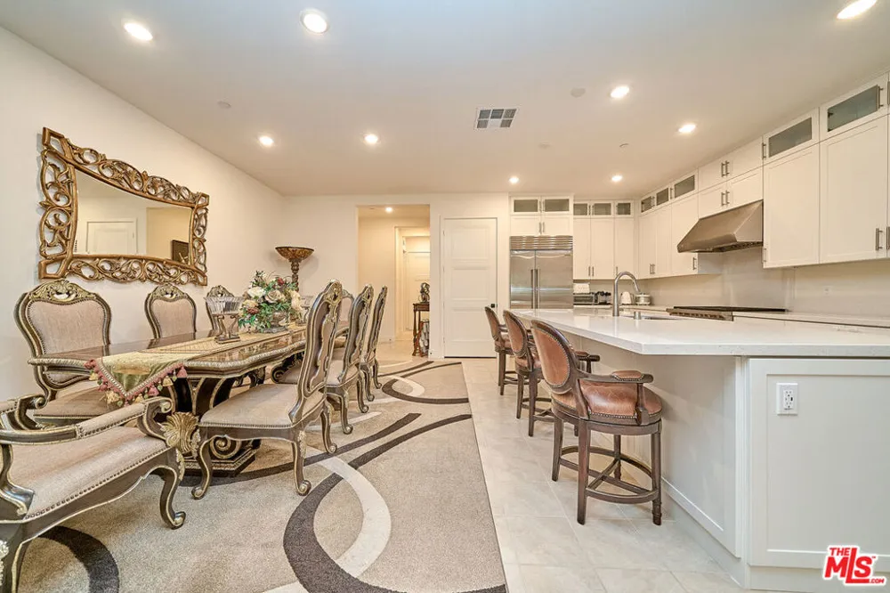 8898 Los Coyotes Court #210 Buena Park, CA 90621
