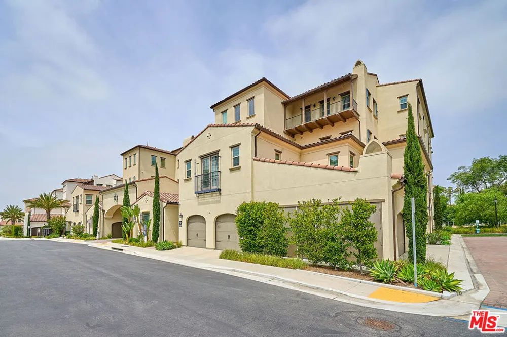 8898 Los Coyotes Court #210 Buena Park, CA 90621
