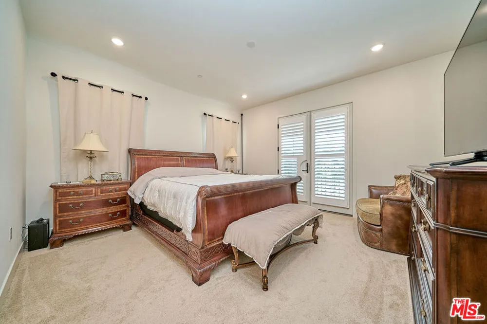 8898 Los Coyotes Court #210 Buena Park, CA 90621