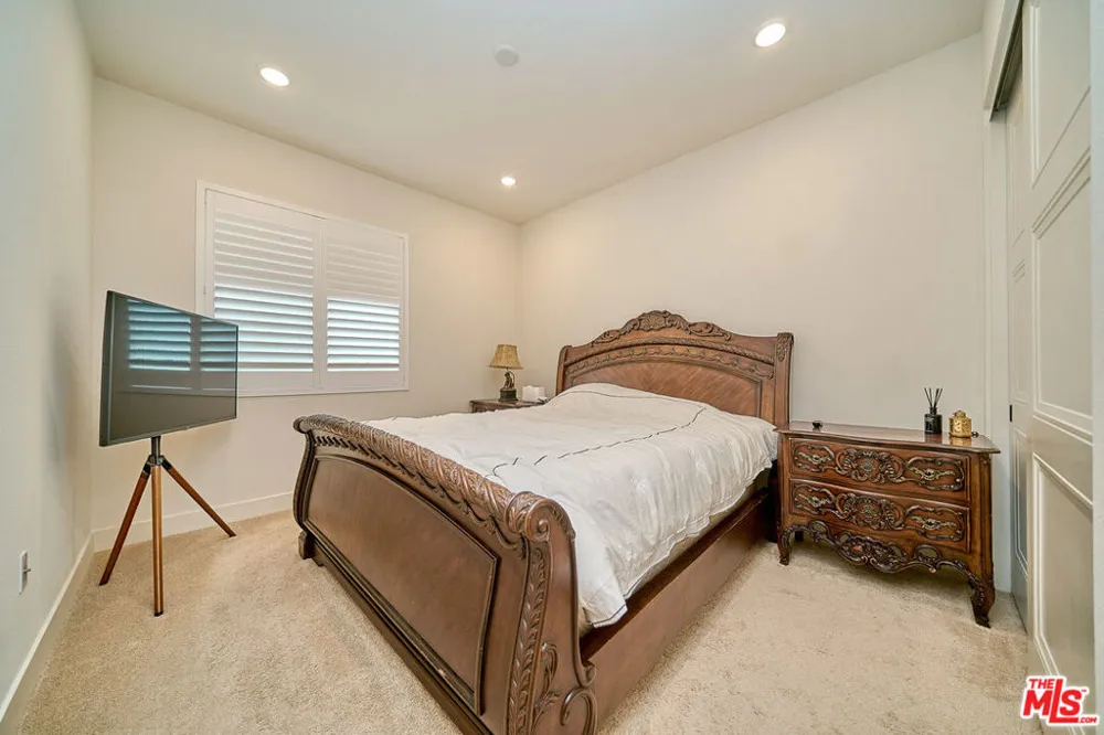 8898 Los Coyotes Court #210 Buena Park, CA 90621