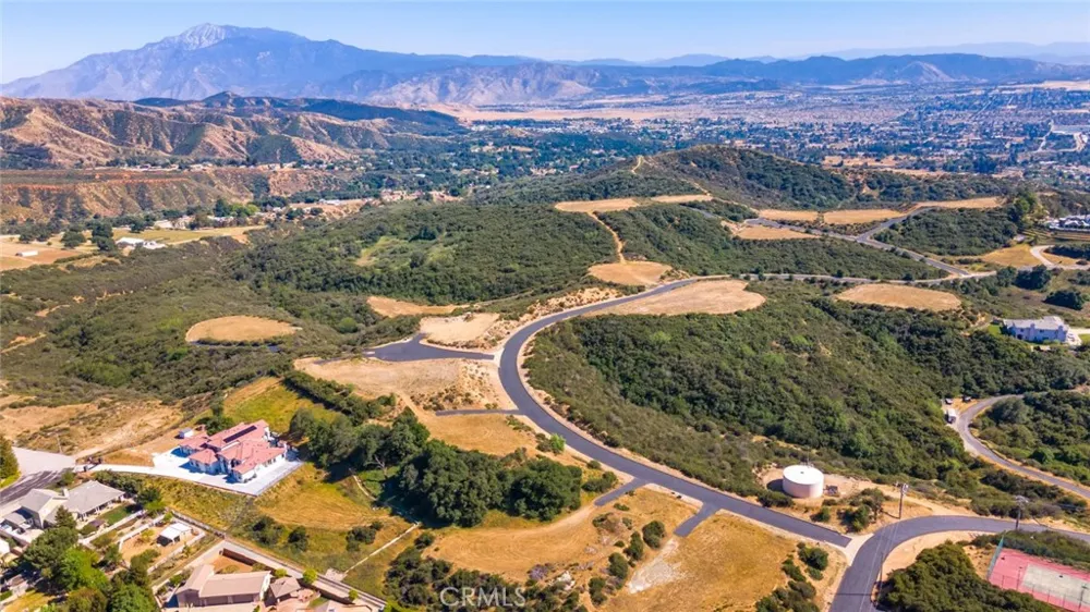 39540 Hidden Heights Drive Yucaipa, CA 92399