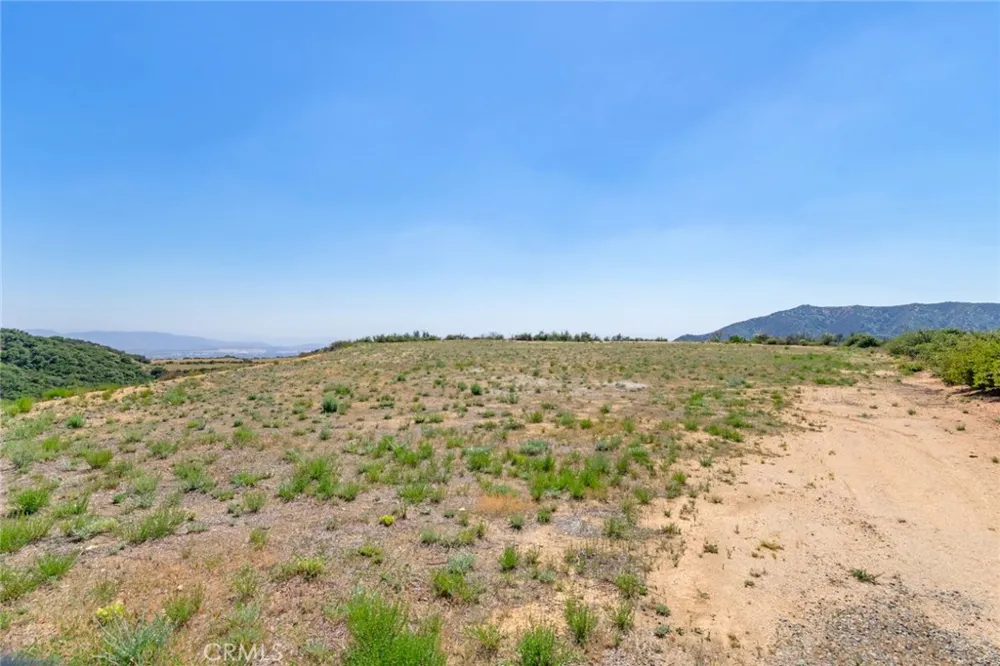 39540 Hidden Heights Drive Yucaipa, CA 92399