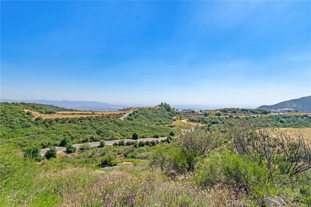 39540 Hidden Heights Drive Yucaipa, CA 92399