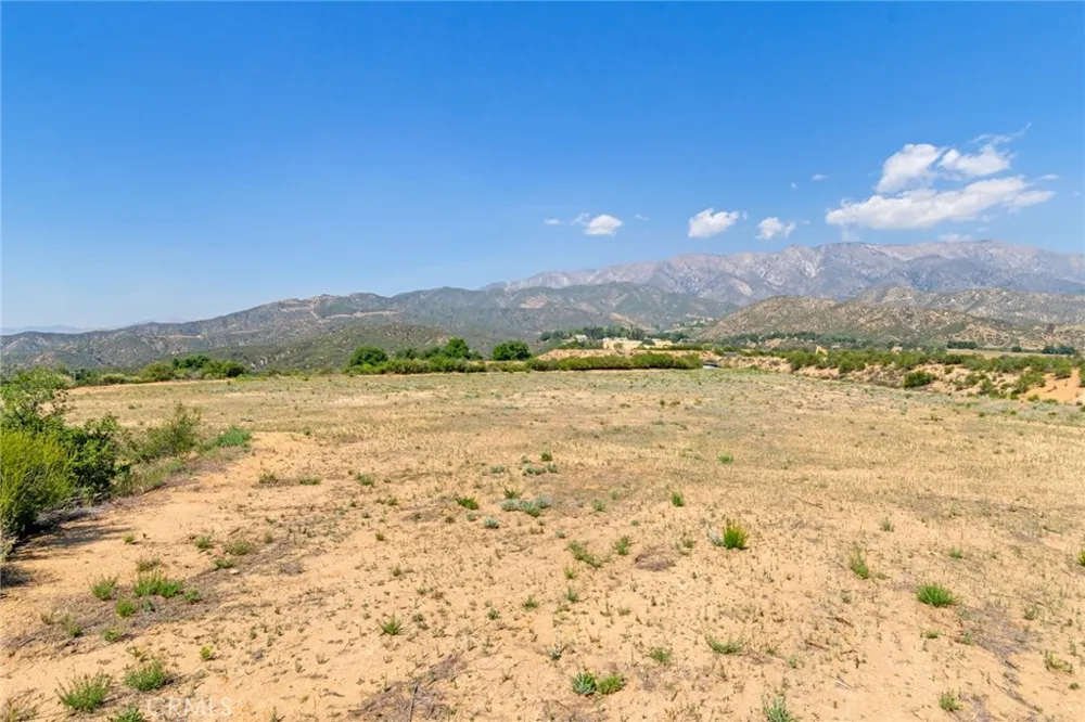 39540 Hidden Heights Drive Yucaipa, CA 92399