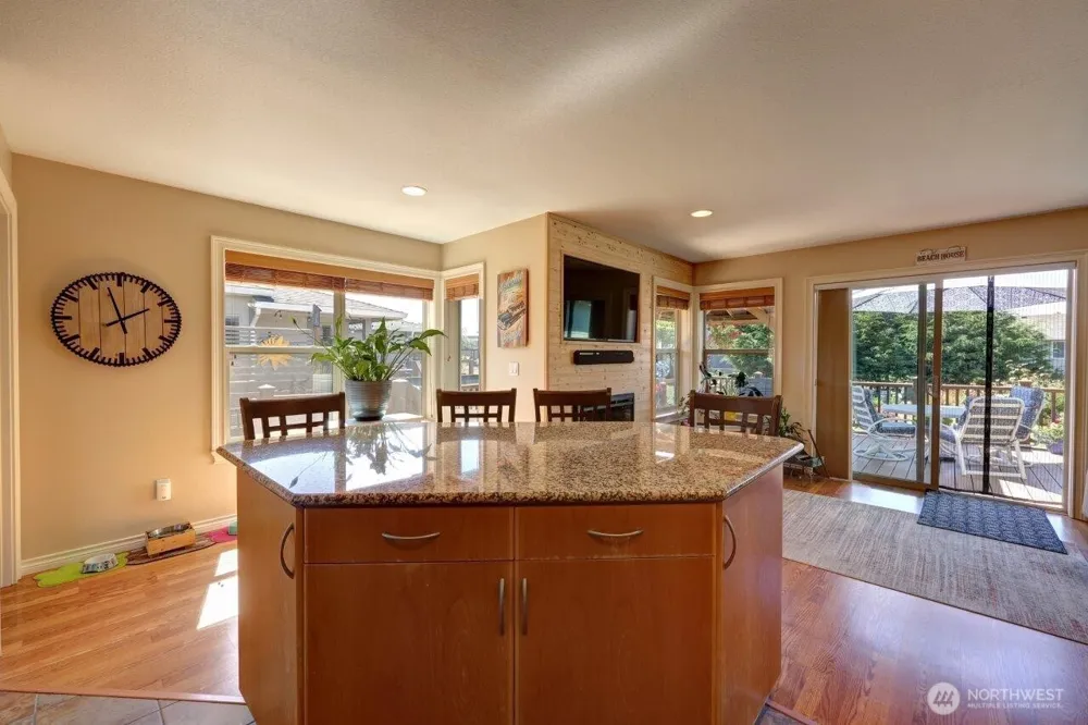 33007 G PLACE Ocean Park, WA 98640