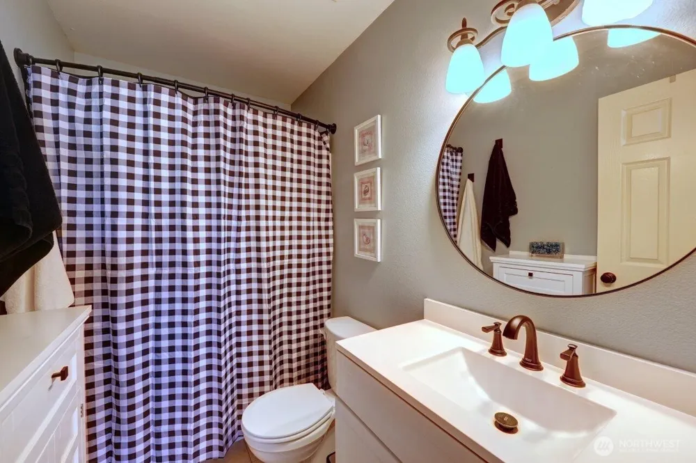 33007 G PLACE Ocean Park, WA 98640