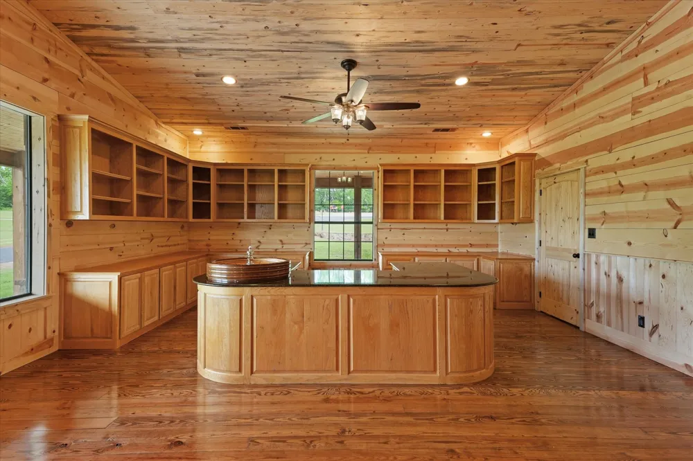 7101 County Road 1037 Blue Ridge, TX 75424