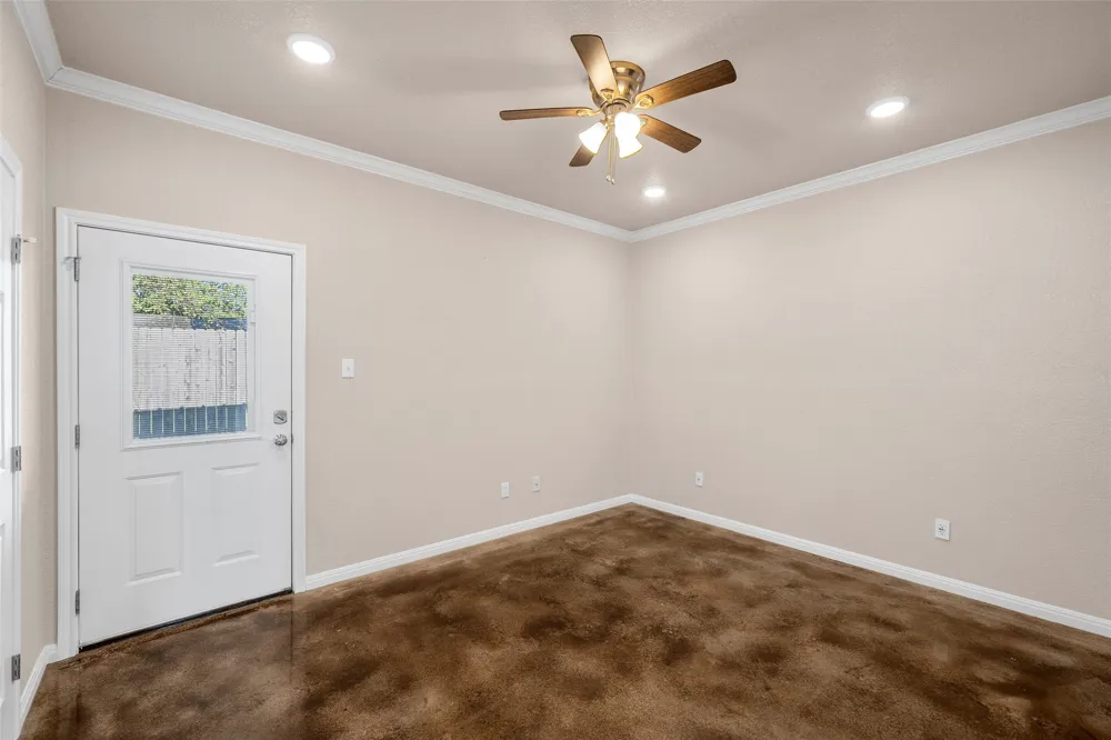 402 Spring Street McGregor, TX 76657