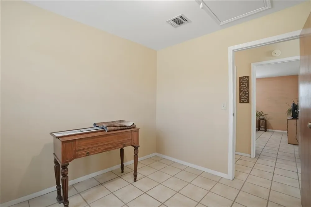 731 County Road 325 George West, TX 78022