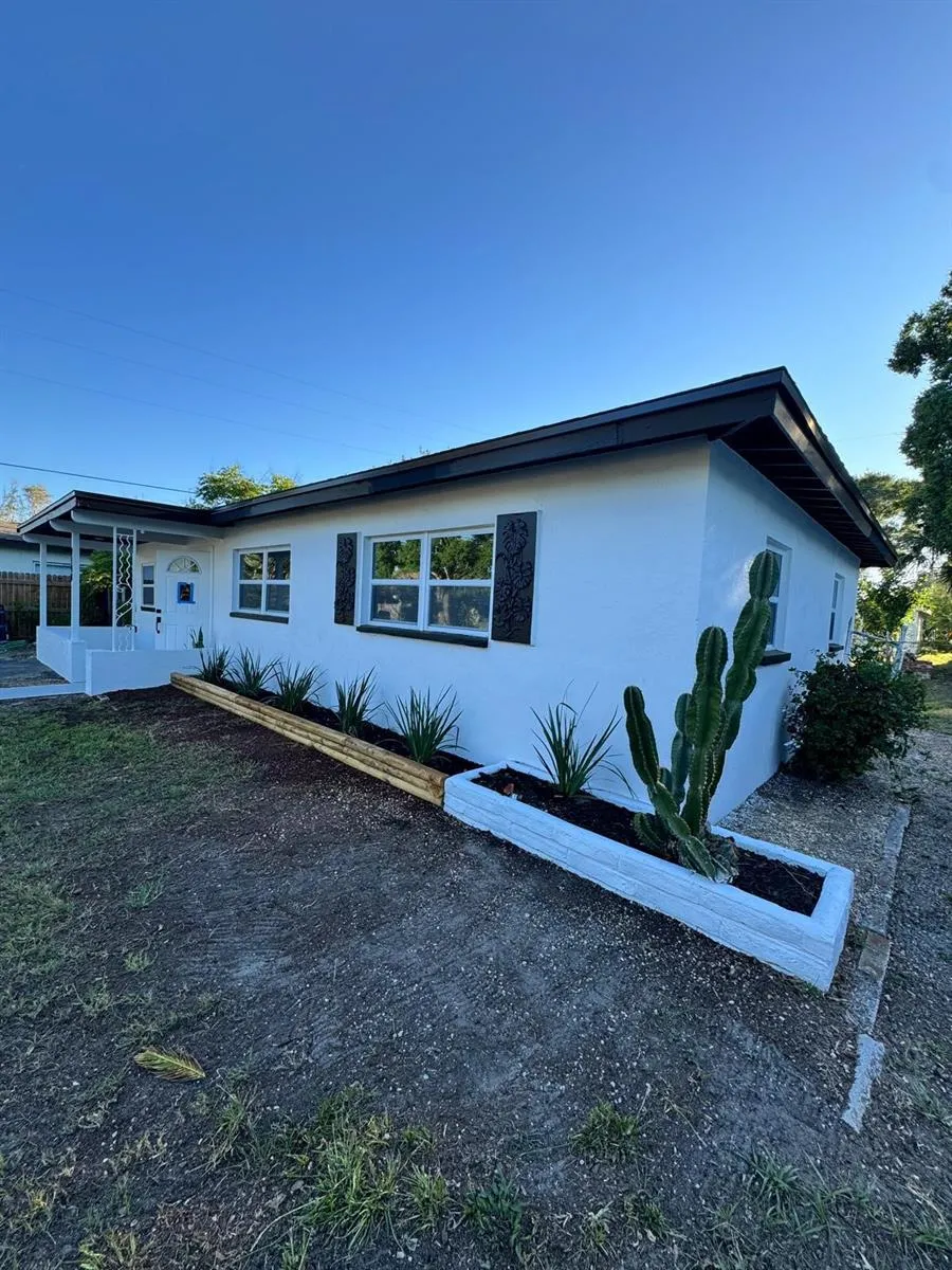 2148 CATALINA DRIVE Clearwater, FL 33763