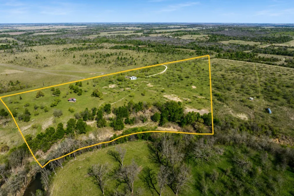 1721 County Road 429 Rockdale, TX 76567