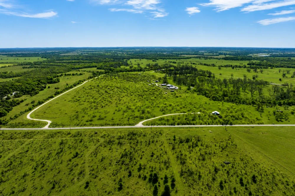 1721 County Road 429 Rockdale, TX 76567