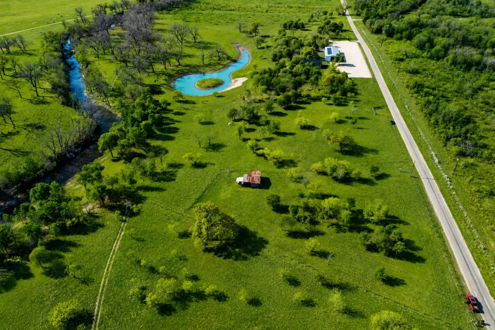 1721 County Road 429 Rockdale, TX 76567