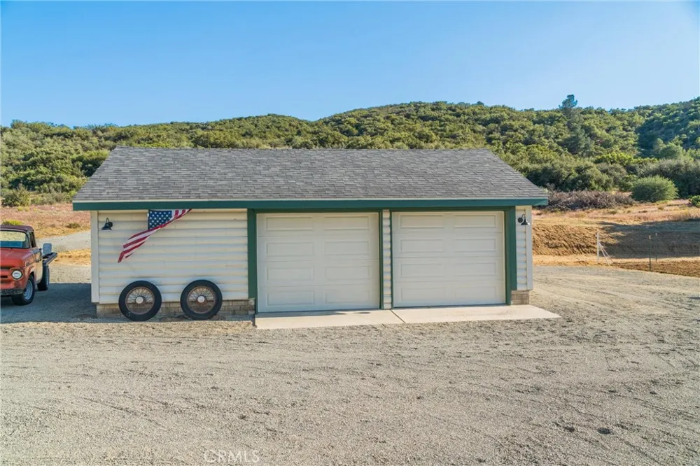 60861 Burnt Valley Road Anza, CA 92539