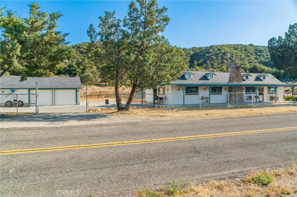 60861 Burnt Valley Road Anza, CA 92539