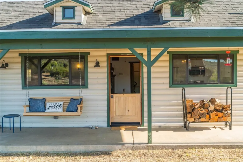 60861 Burnt Valley Road Anza, CA 92539