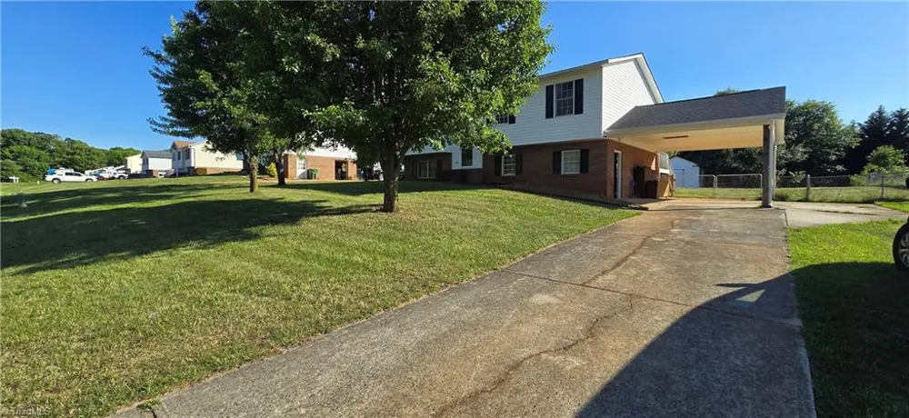 1053 Kentland Drive King, NC 27021
