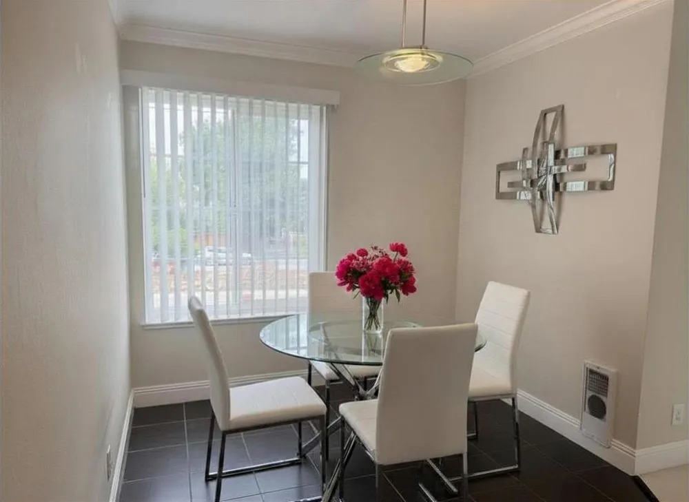 1469 El Camino Real #1 Burlingame, CA 94010