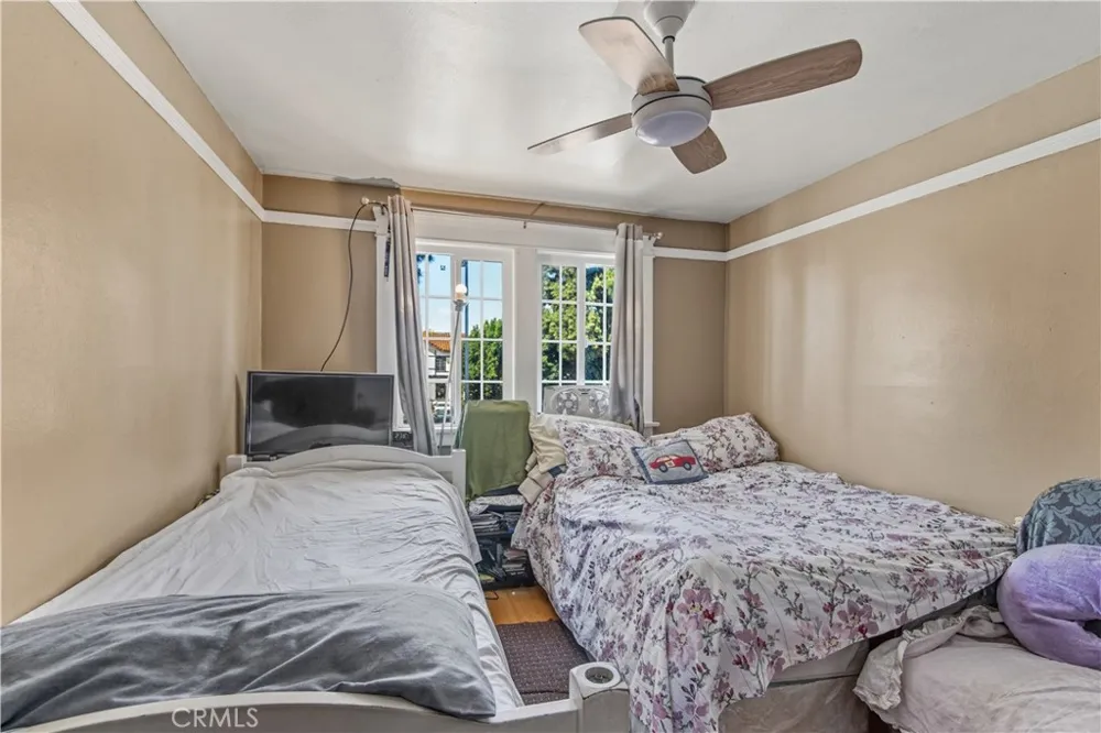 1244 W Martin Luther King Jr Los Angeles, CA 90037