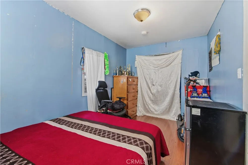 1244 W Martin Luther King Jr Los Angeles, CA 90037