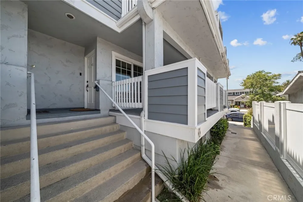 1528 Marcelina Avenue #B Torrance, CA 90501
