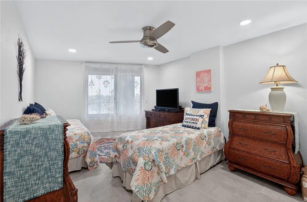 720 Access Road 1-A #104 Port Aransas, TX 78373