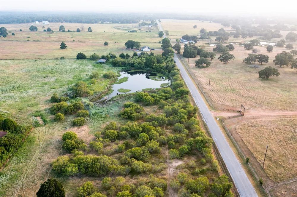 Young School House Road Smithville, TX 78957
