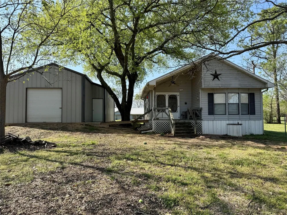 306 Oak Street Nocona, TX 76255