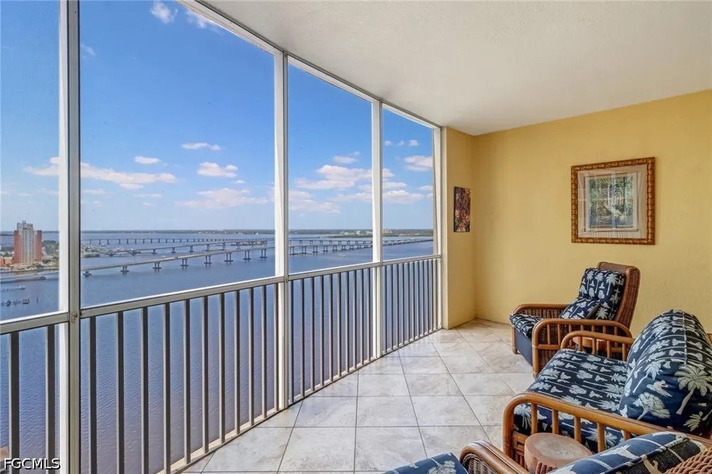 1st Street #1903 Fort Myers, FL 33916