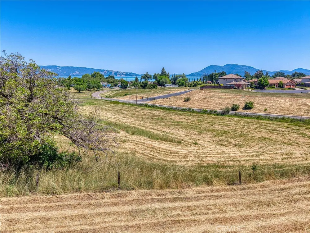 475 Shannon Lane Lakeport, CA 95453