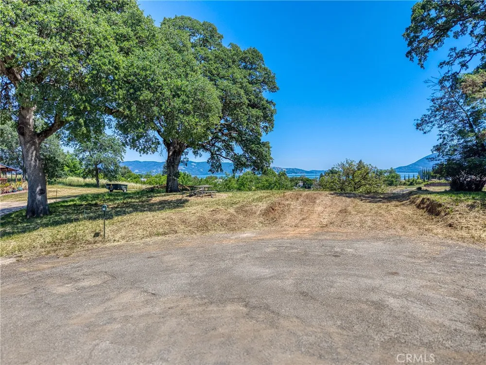 475 Shannon Lane Lakeport, CA 95453
