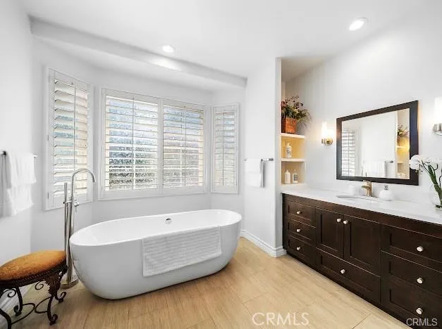 632 Hartwell Court Altadena, CA 91001