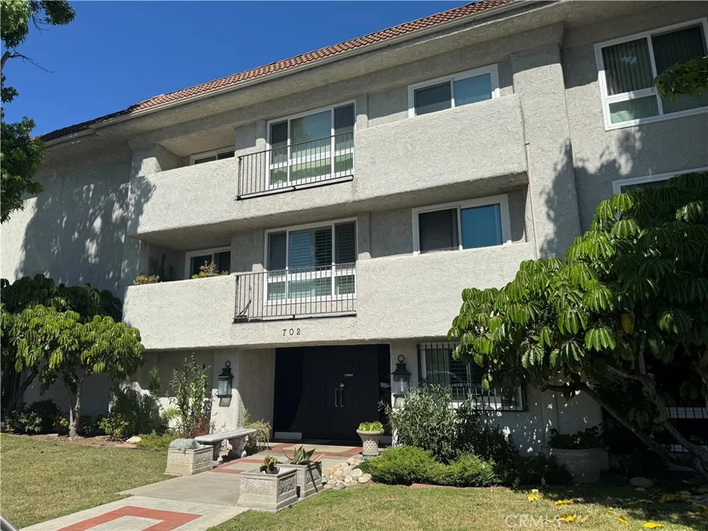 702 Park Avenue #210 South Pasadena, CA 91030