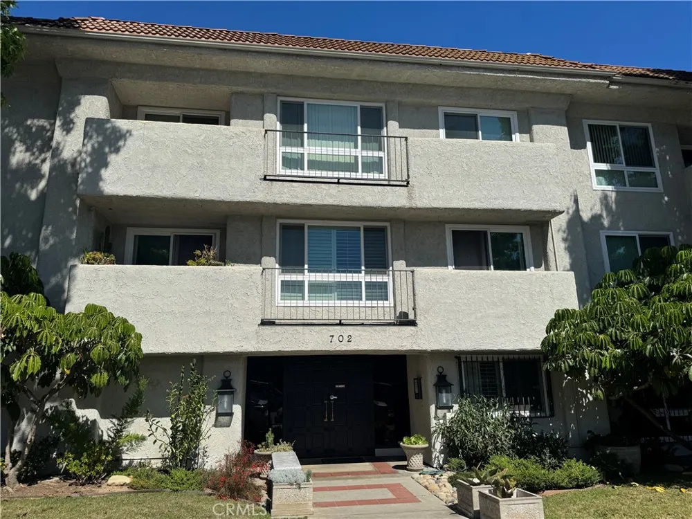 702 Park Avenue #210 South Pasadena, CA 91030